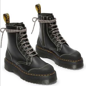 Dr. Marten Moreno Platform Boots